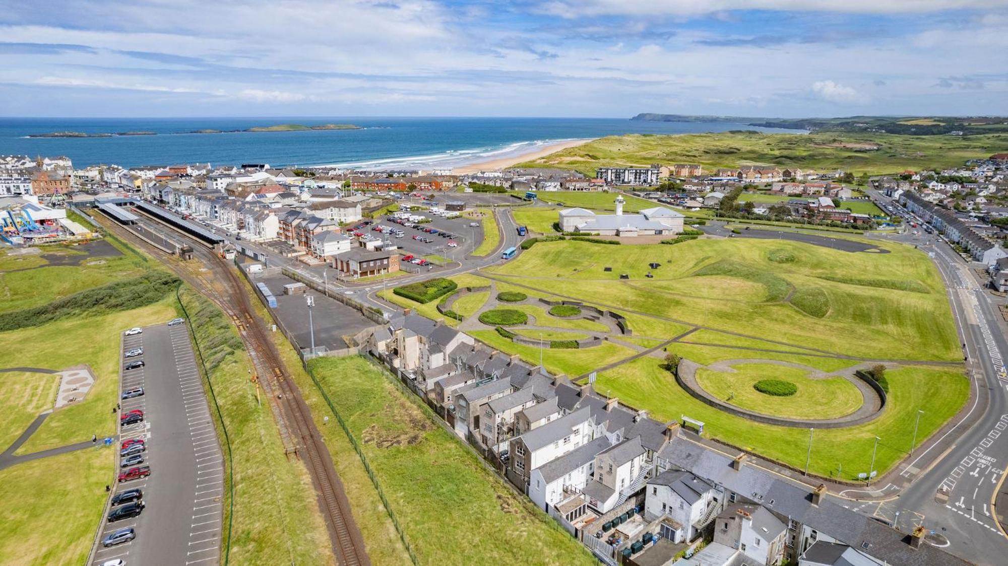 6 Dunluce Park - Portrush By The Sea Apartment Luaran gambar